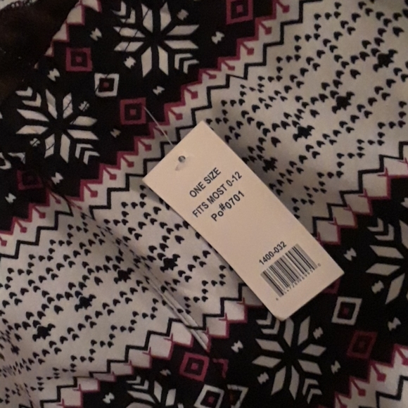 2/$30 Cozy leggings - Picture 2 of 3